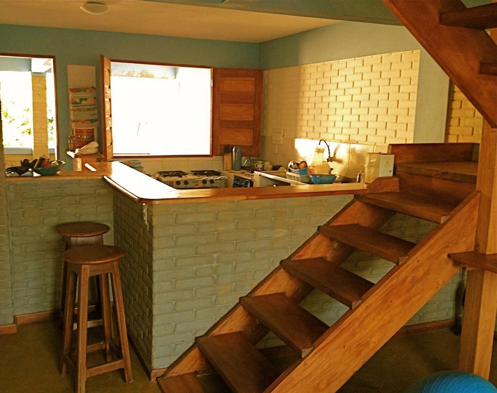 Casa Blanka 2010 - Eco Surf Guest House 이타카레 외부 사진